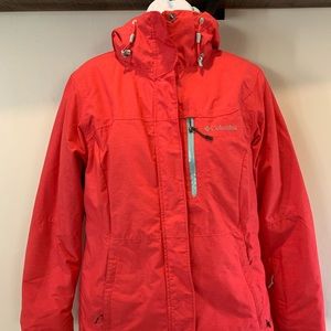 Columbia ski jacket Women size M.
